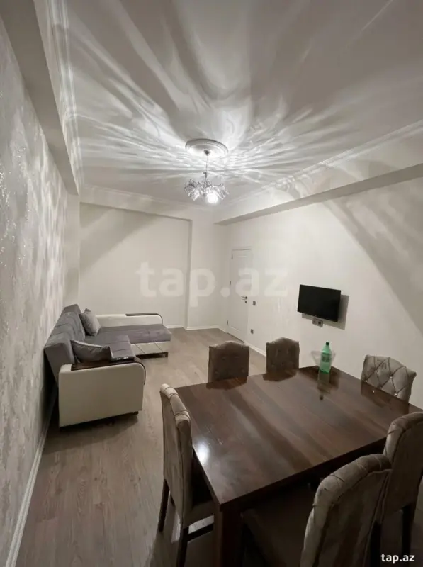 Kirayə verilir 2 otaqlı yeni tikili 78 m²