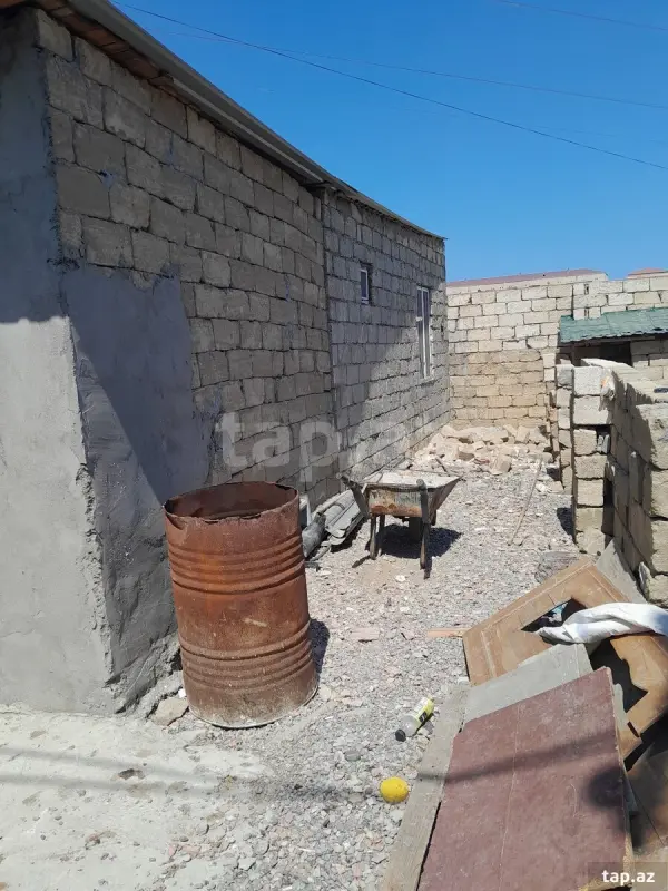 Satılır 3 otaqlı həyət evi 60 m²