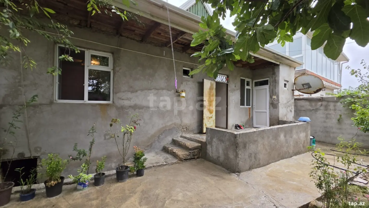 Satılır 3 otaqlı həyət evi 80 m²