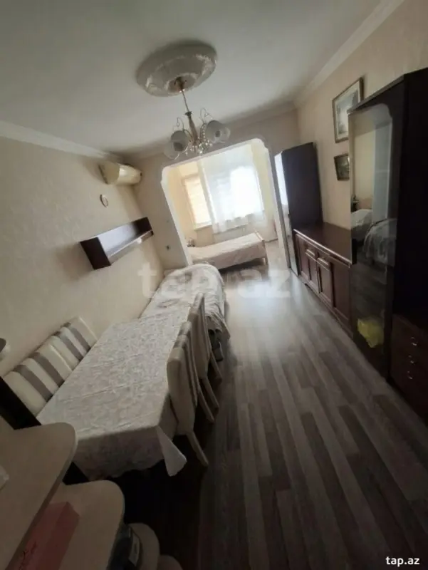 Kirayə verilir 2 otaqlı mənzil 45 m²