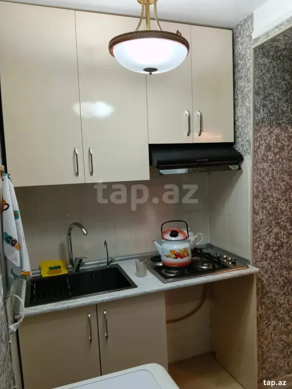 Kirayə verilir 2 otaqlı mənzil 50 m²