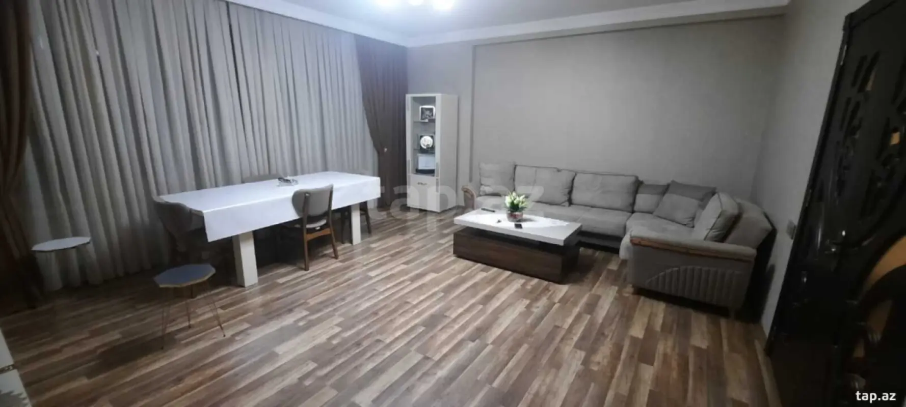 Satılır 3 otaqlı yeni tikili 137 m²