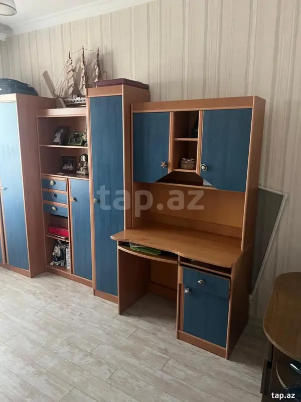 Satılır 4 otaqlı mənzil 110 m²