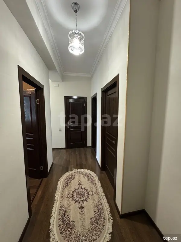 Kirayə verilir 3 otaqlı yeni tikili 78 m²