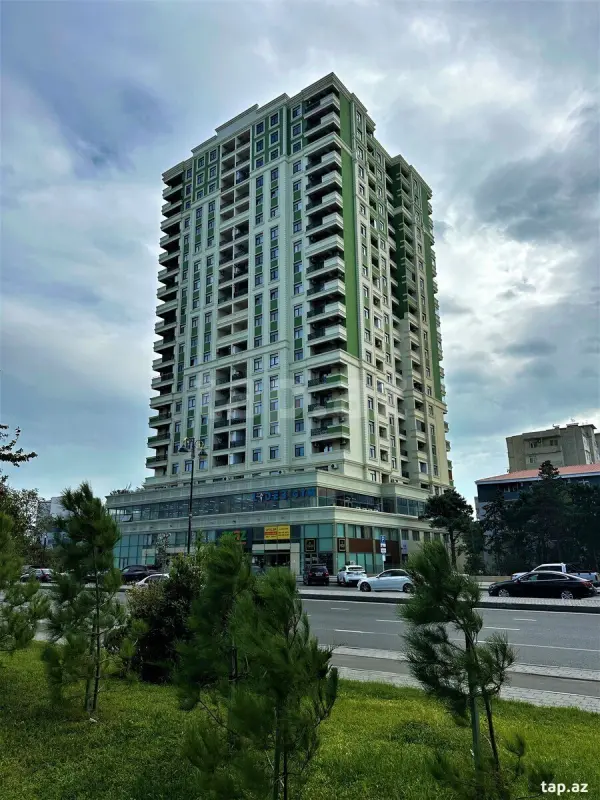 Satılır 5 otaqlı yeni tikili 235 m²
