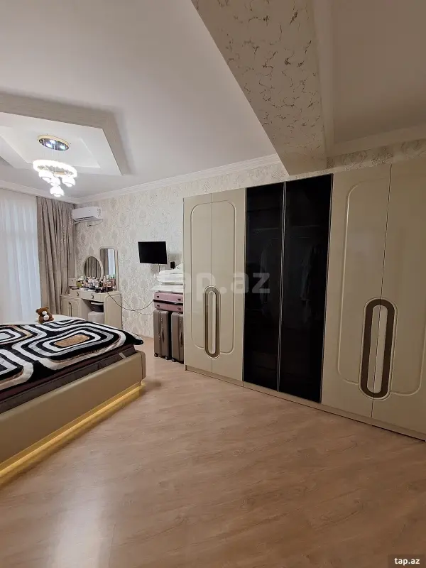Kirayə verilir 3 otaqlı yeni tikili 120 m²