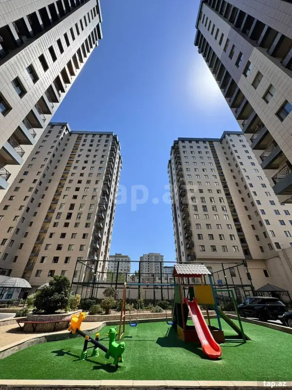 Satılır 3 otaqlı yeni tikili 86 m²