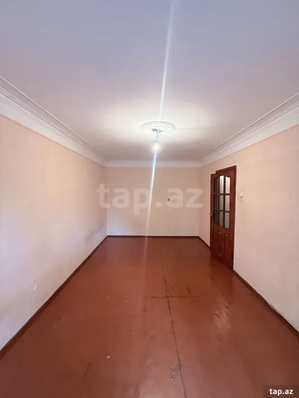 Satılır 1 otaqlı mənzil 35 m²