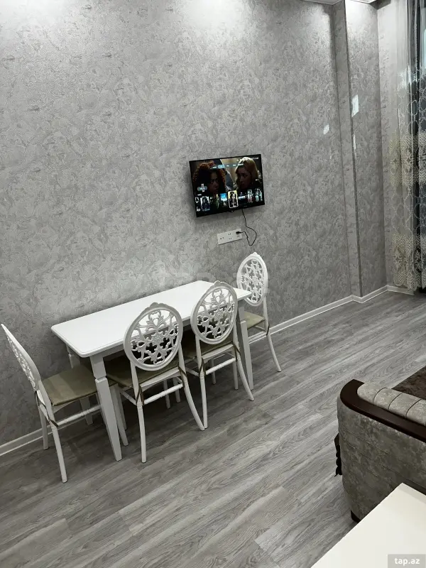 Kirayə verilir 2 otaqlı yeni tikili 45 m²