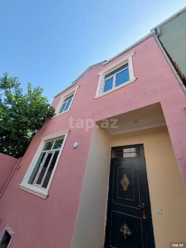 Satılır 4 otaqlı həyət evi 140 m²