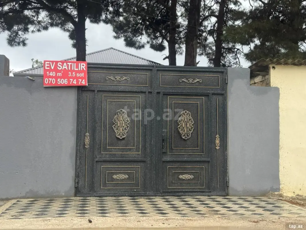 Satılır 4 otaqlı həyət evi 150 m²