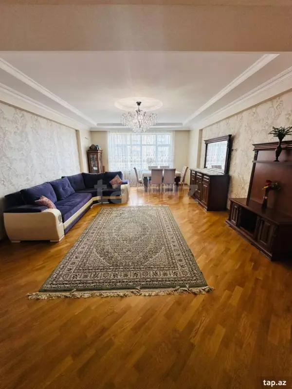 Satılır 3 otaqlı yeni tikili 151 m²
