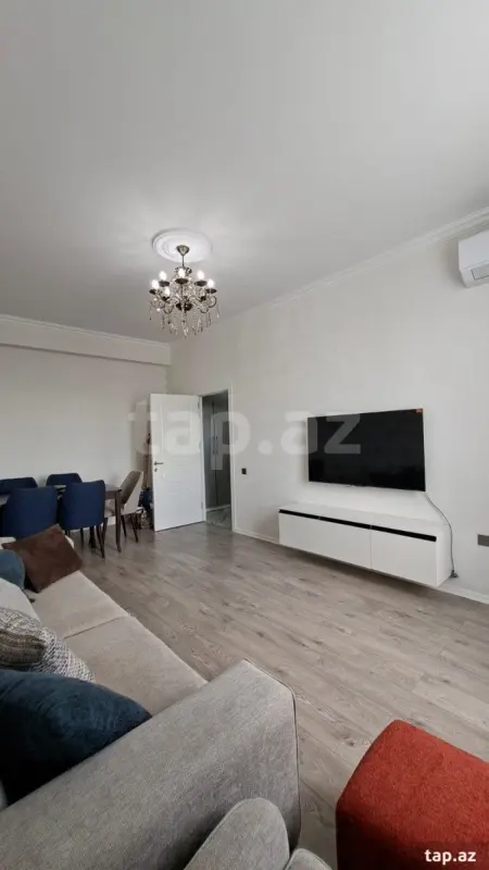 Satılır 2 otaqlı yeni tikili 65 m²