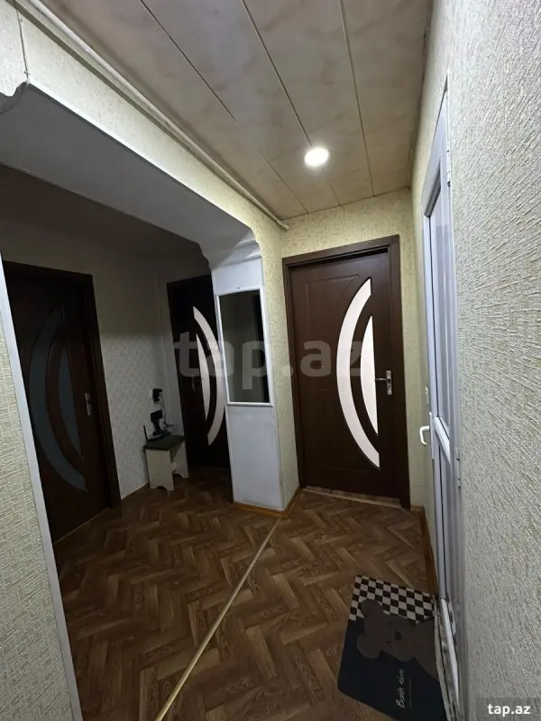 Kirayə verilir 3 otaqlı mənzil 5 m²