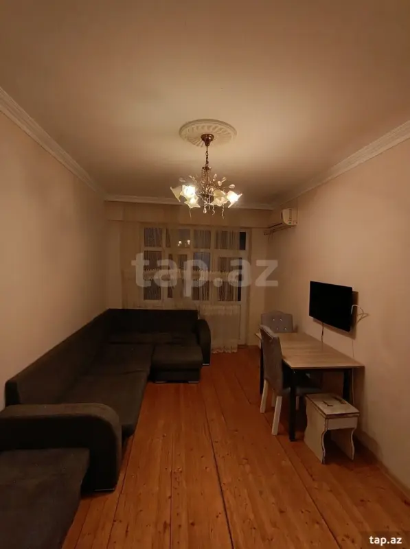 Kirayə verilir 2 otaqlı yeni tikili 65 m²