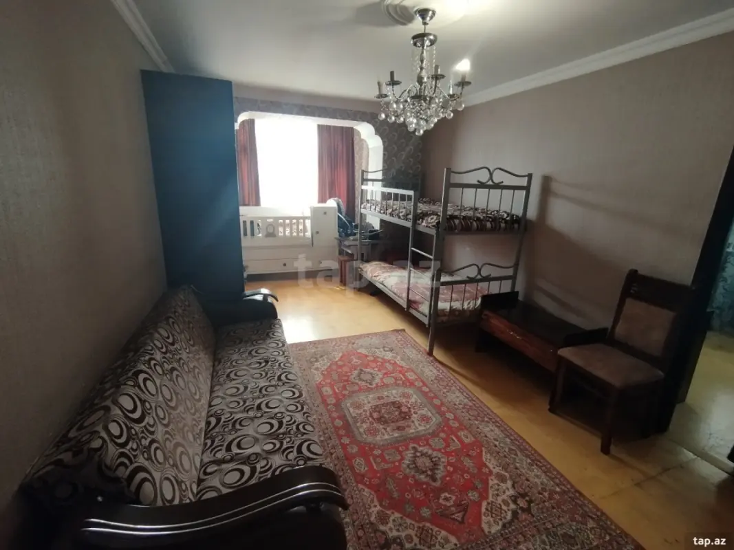 Kirayə verilir 2 otaqlı mənzil 47 m²