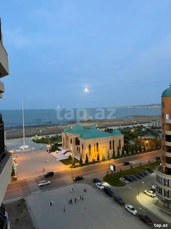 Kirayə verilir 2 otaqlı yeni tikili 72 m²
