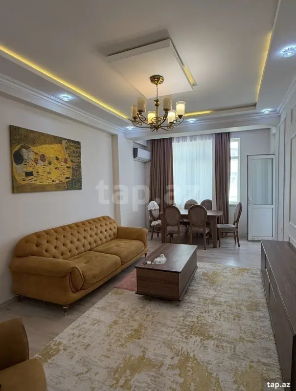 Kirayə verilir 2 otaqlı mənzil 90 m²