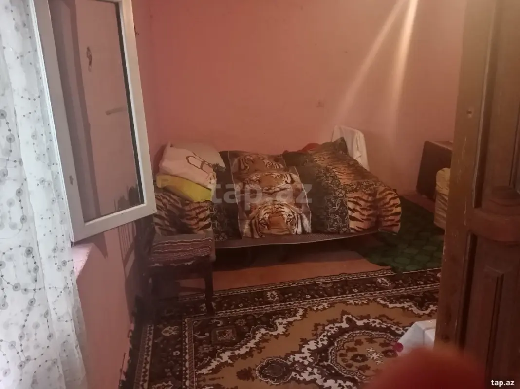 Kirayə verilir 1 otaqlı həyət evi 20 m²