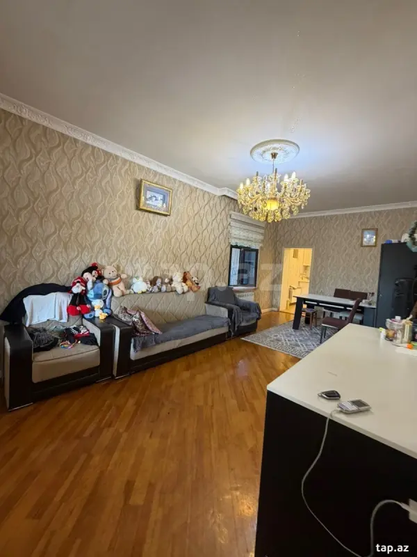 Satılır 3 otaqlı həyət evi 194 m²