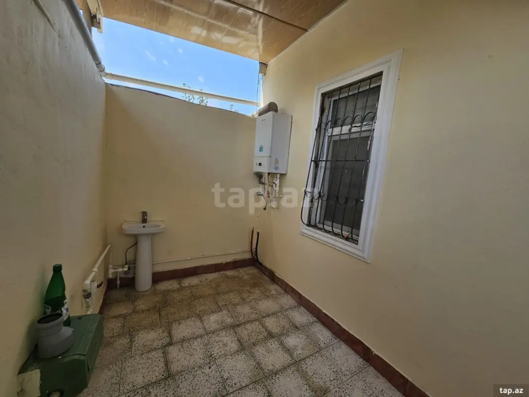Satılır 3 otaqlı həyət evi 70 m²