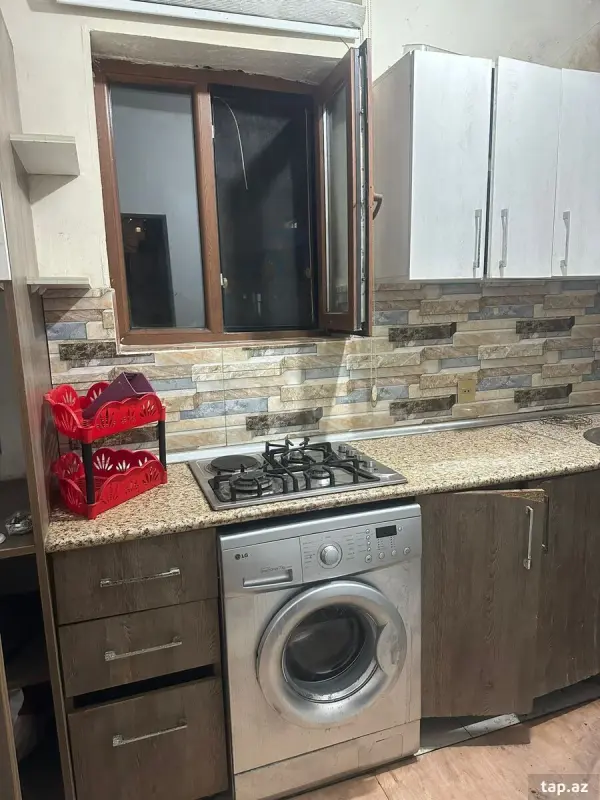 Kirayə verilir 3 otaqlı mənzil 85 m²