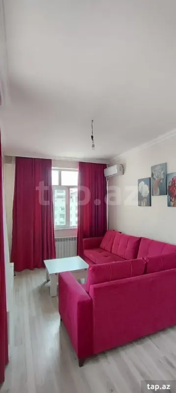 Kirayə verilir 2 otaqlı yeni tikili 70 m²