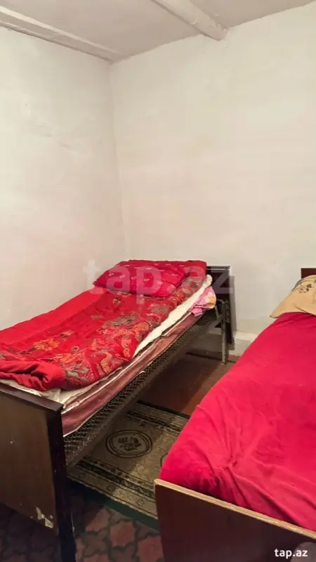 Kirayə verilir 1 otaqlı həyət evi 10 m²
