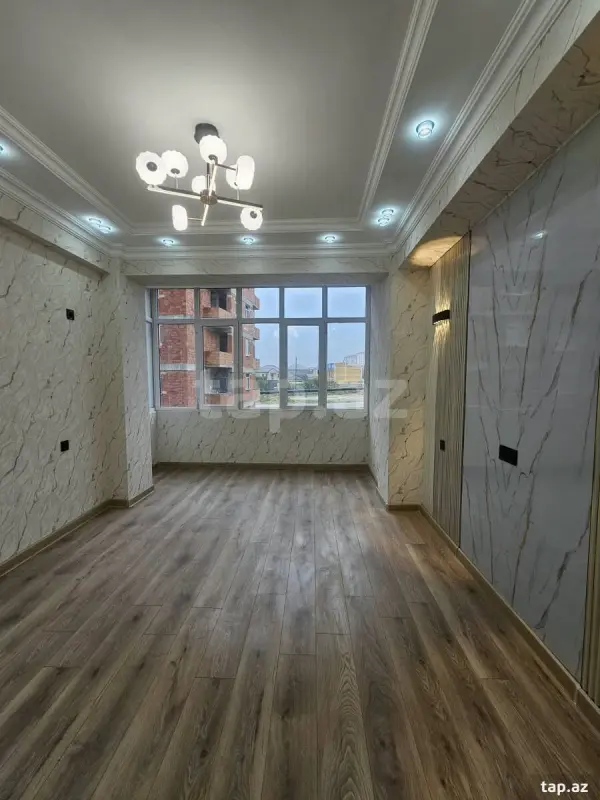 Satılır 3 otaqlı yeni tikili 70 m²