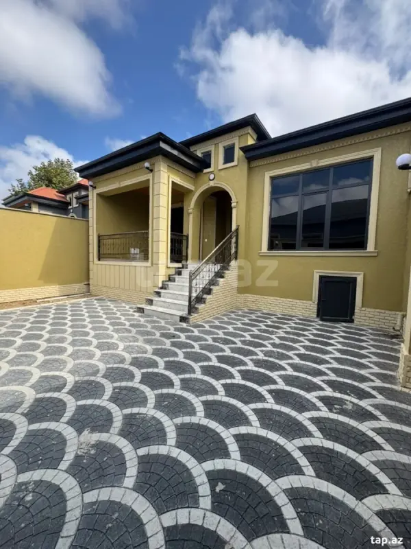 Satılır 4 otaqlı həyət evi 120 m²