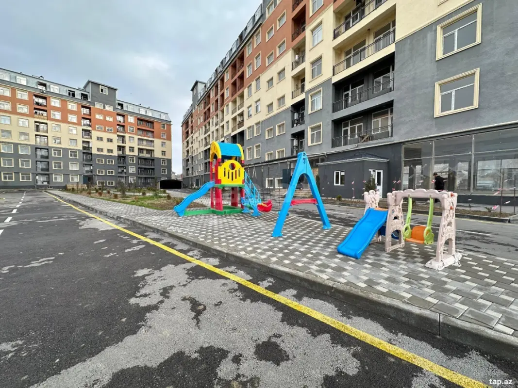 Kirayə verilir 2 otaqlı yeni tikili 45 m²