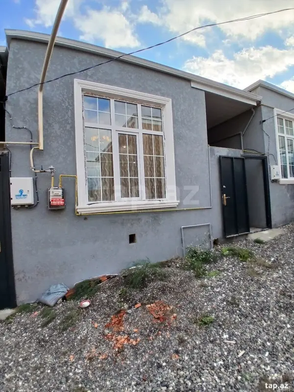 Satılır 3 otaqlı həyət evi 66 m²