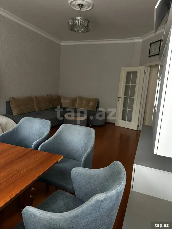 Satılır 2 otaqlı yeni tikili 74 m²