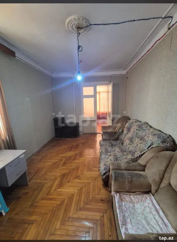 Satılır 2 otaqlı mənzil 45 m²