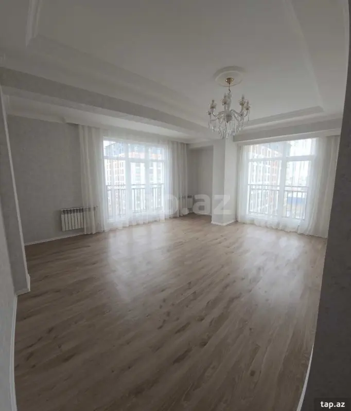 Kirayə verilir 2 otaqlı yeni tikili 65 m²