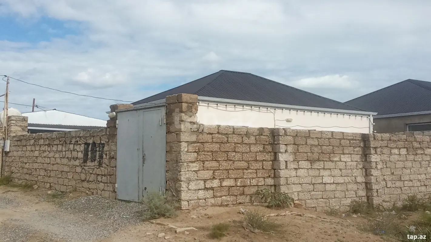 Satılır 2 otaqlı həyət evi 50 m²