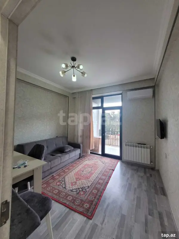 Kirayə verilir 2 otaqlı yeni tikili 55 m²