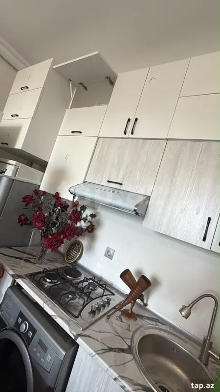 Kirayə verilir 2 otaqlı yeni tikili 48 m²