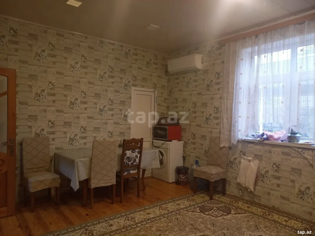 Satılır 4 otaqlı həyət evi 110 m²