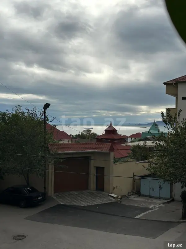 Satılır 2 otaqlı mənzil 42 m²