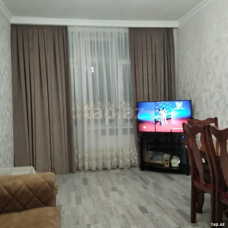 Satılır 3 otaqlı mənzil 76 m²