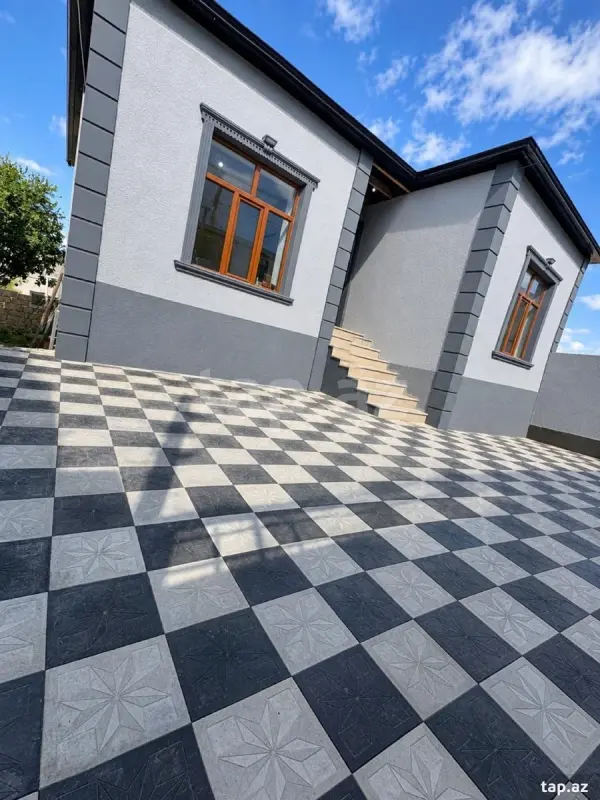 Satılır 4 otaqlı həyət evi 100 m²