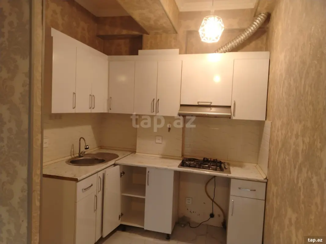 Kirayə verilir 2 otaqlı yeni tikili 52 m²