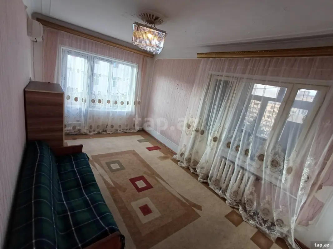 Kirayə verilir 1 otaqlı mənzil 40 m²