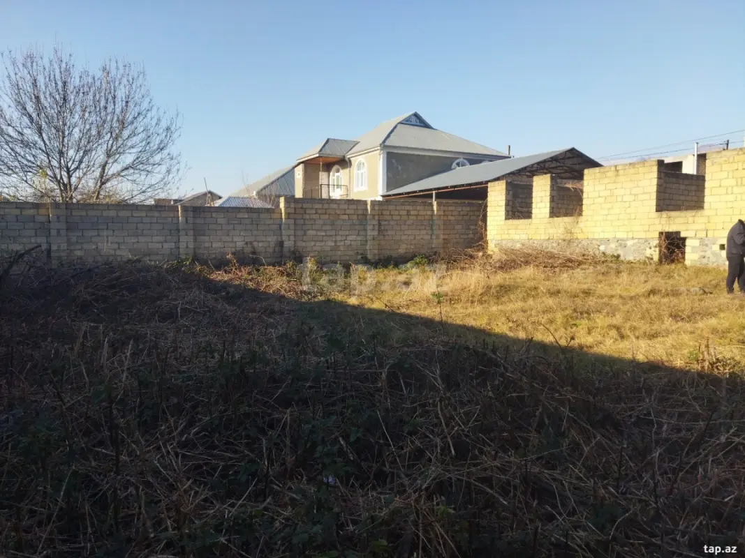 Satılır 4 otaqlı həyət evi 100 m²