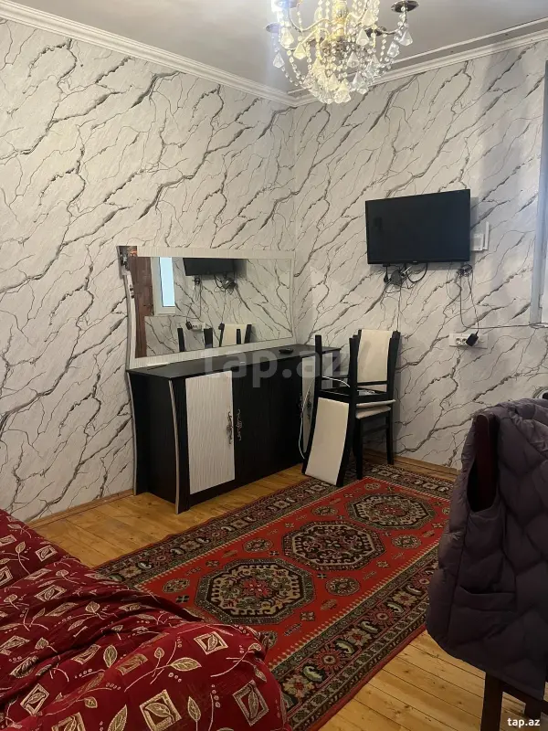 Kirayə verilir 2 otaqlı həyət evi 50 m²