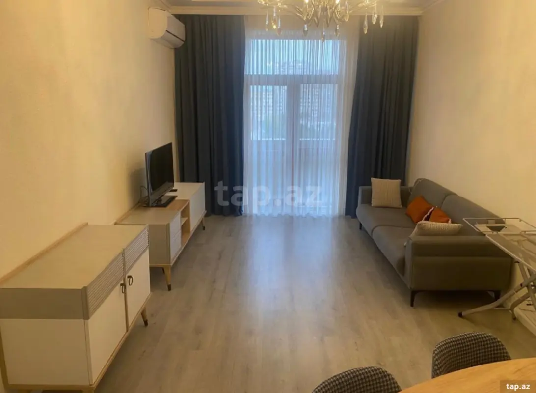 Kirayə verilir 2 otaqlı yeni tikili 76 m²
