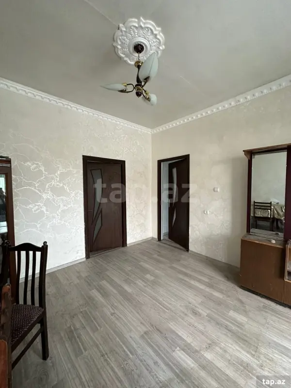 Satılır 2 otaqlı həyət evi 64 m²