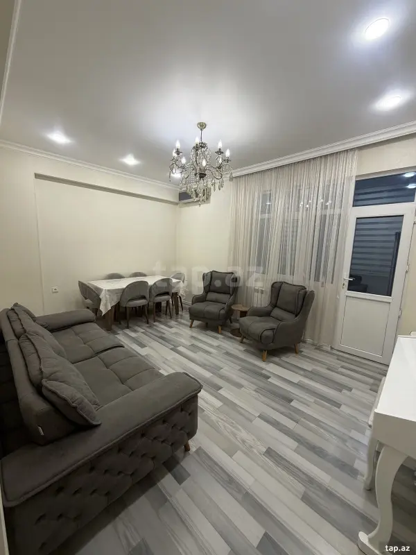 Satılır 3 otaqlı yeni tikili 70 m²
