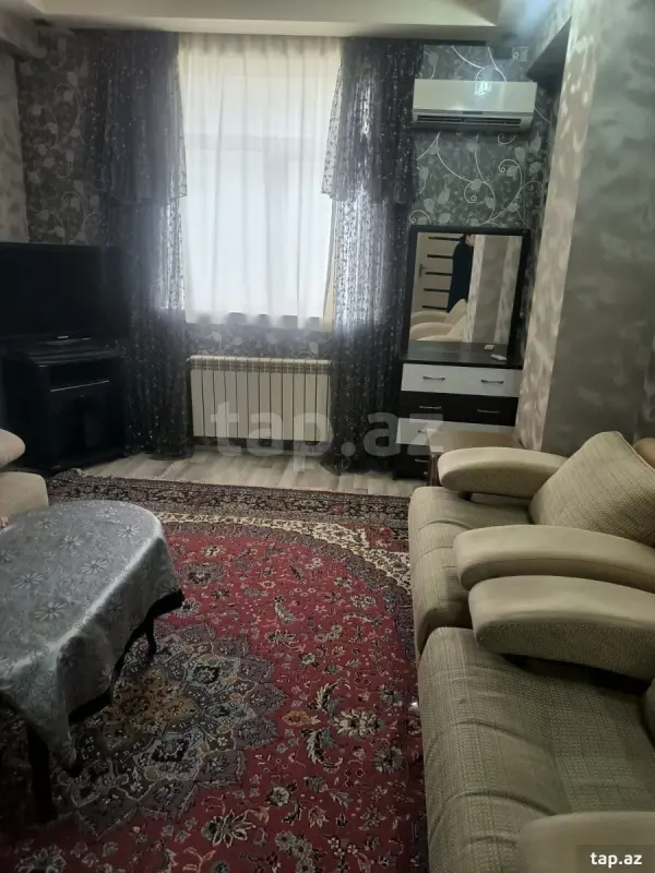Kirayə verilir 2 otaqlı yeni tikili 42 m²